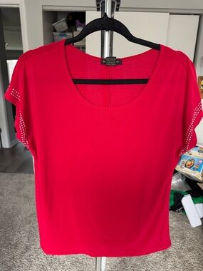 Susan Lawrence Bright Red Short Sleeve Scoop Neck Tee